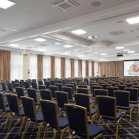 אתר נופש Palac & Wellness *