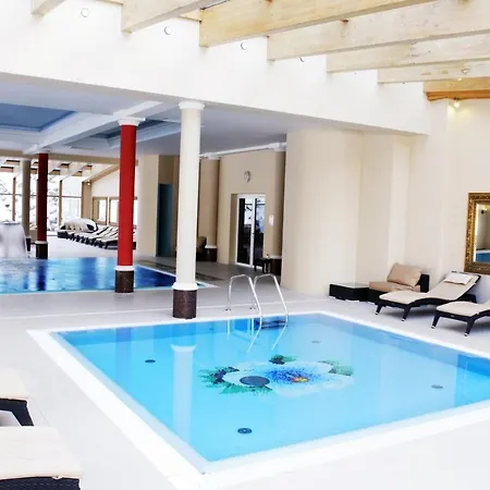 Palac & Wellness Feriested Żelechów