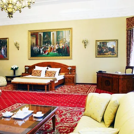 Palac & Wellness *