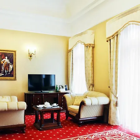 Palac & Wellness אתר נופש Żelechów