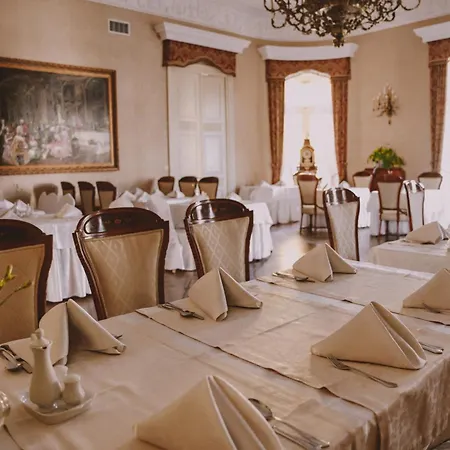 Palac & Wellness Resort