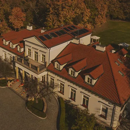 Rezort Palac & Wellness *