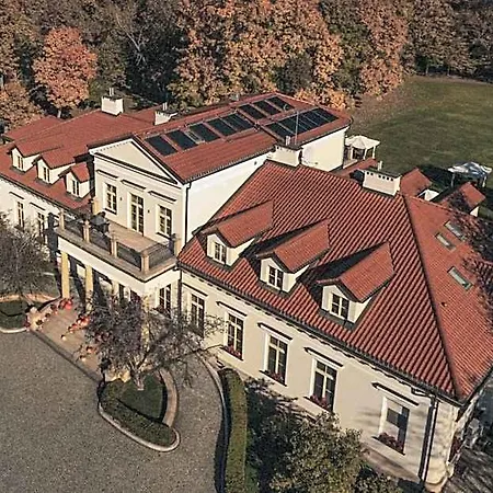 Palac & Wellness * Żelechów