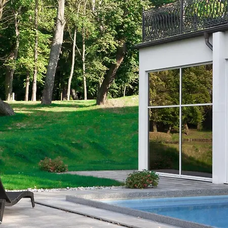 Palac & Wellness Желехув
