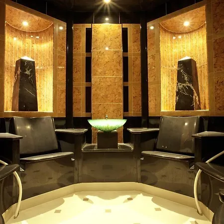 Palac & Wellness