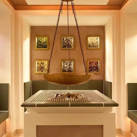 Palac & Wellness * Zelechow (Garwolin)