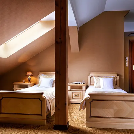 Palac & Wellness Zelechow (Garwolin)