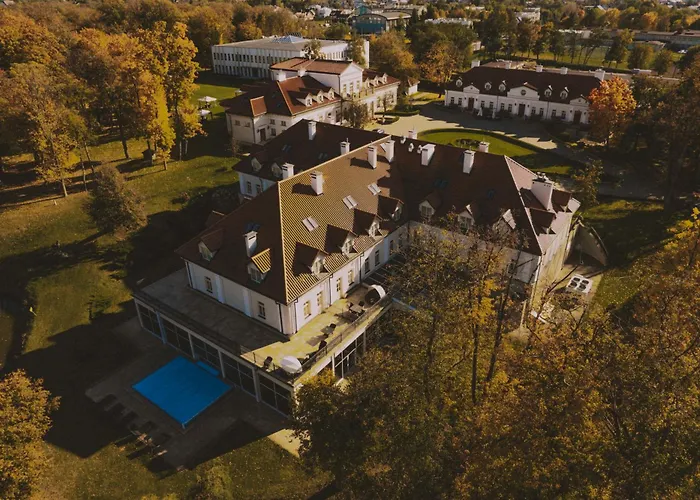 Palac & Wellness Θέρετρο Żelechów