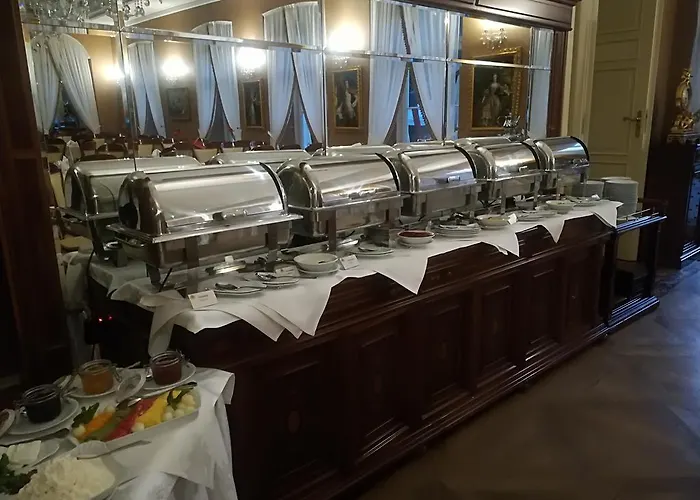 Palac & Wellness Θέρετρο Żelechów